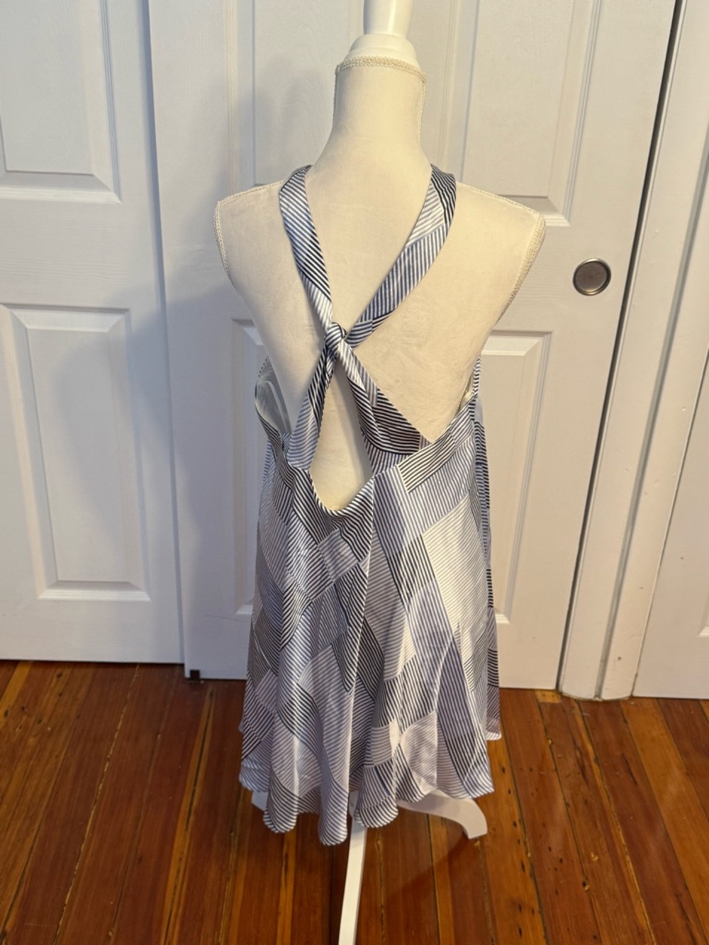 Banana Republic White Trapeze and Blue Geometric Halter 100% Silk Mini Dress - Picture 7 of 10
